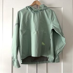 Nike Gore-Tex Infinium Trail Running Jacket